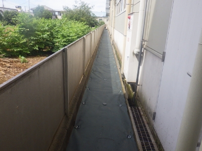 樹木植栽・防草シートなど